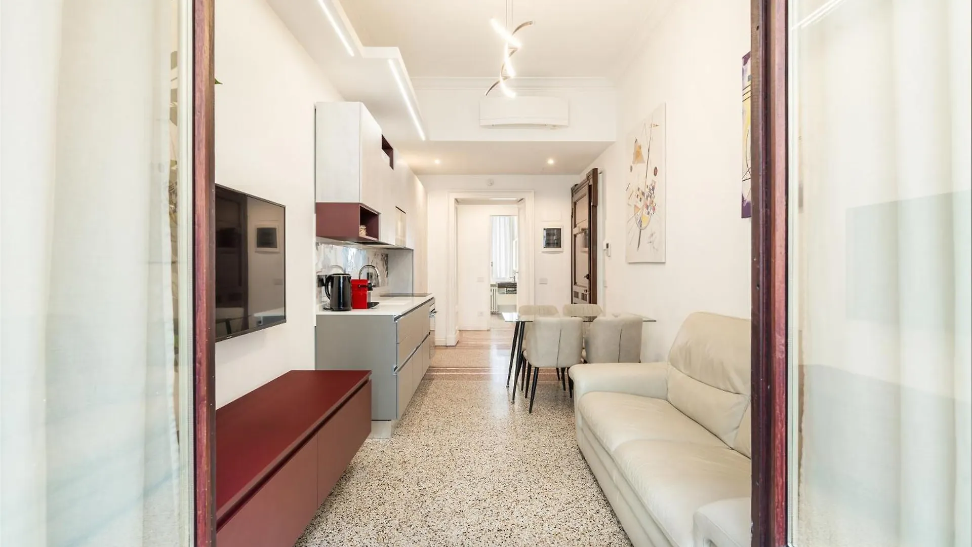 Majno - Your Home From Home Milano 0*,  İtalya